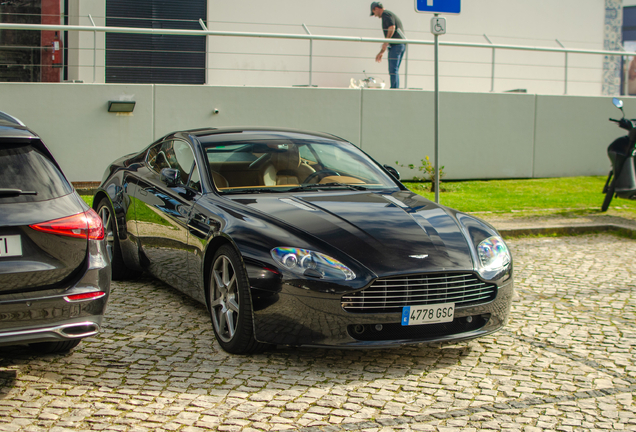 Aston Martin V8 Vantage