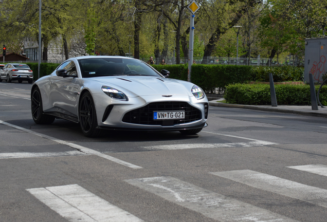 Aston Martin Vantage 2024