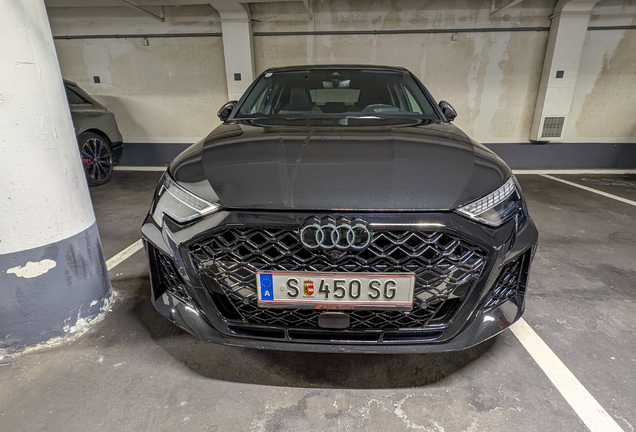 Audi RS3 Sportback 8Y 2025
