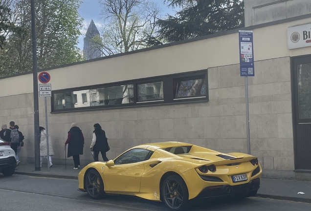 Ferrari F8 Spider
