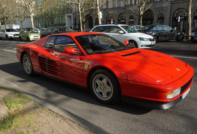 Ferrari Testarossa