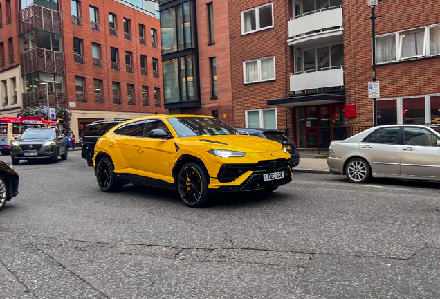 Lamborghini Urus S