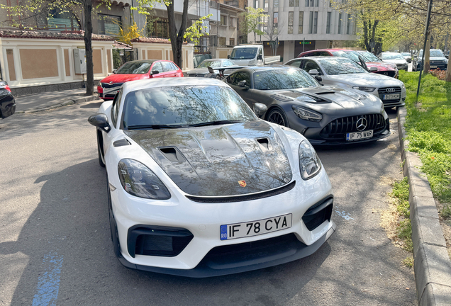 Porsche 718 Cayman GT4 RS Weissach Package