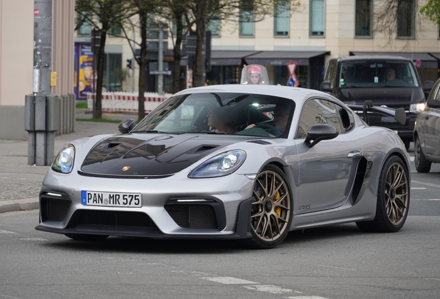Porsche 718 Cayman GT4 RS Weissach Package