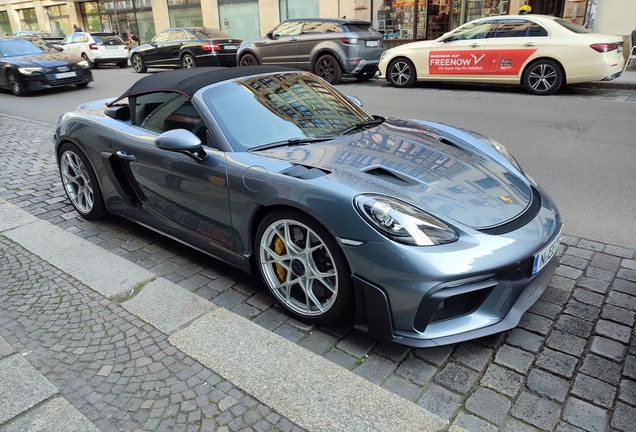 Porsche 718 Spyder RS