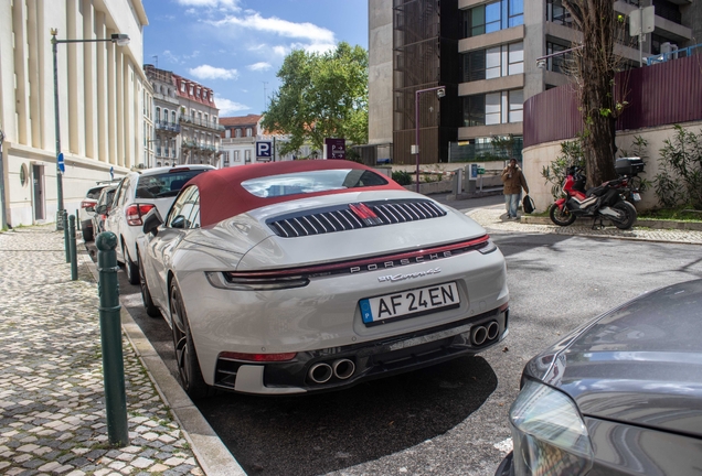 Porsche 992 Carrera 4S Cabriolet