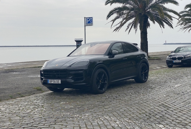 Porsche Cayenne Coupé Turbo E-Hybrid