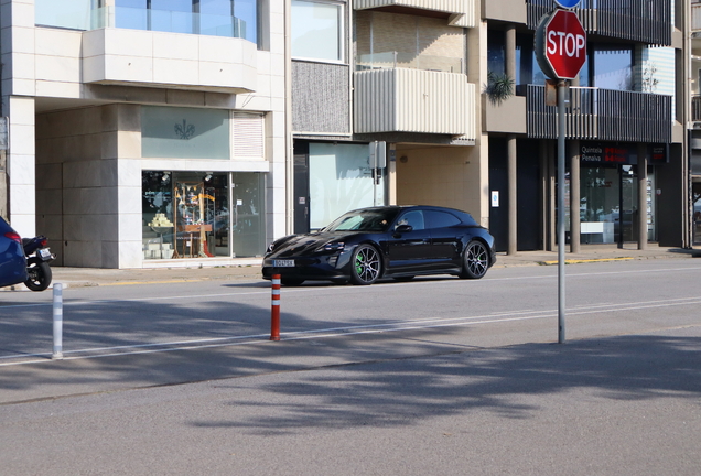 Porsche Taycan GTS Sport Turismo