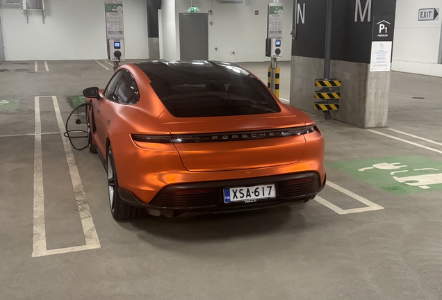 Porsche Taycan Turbo S