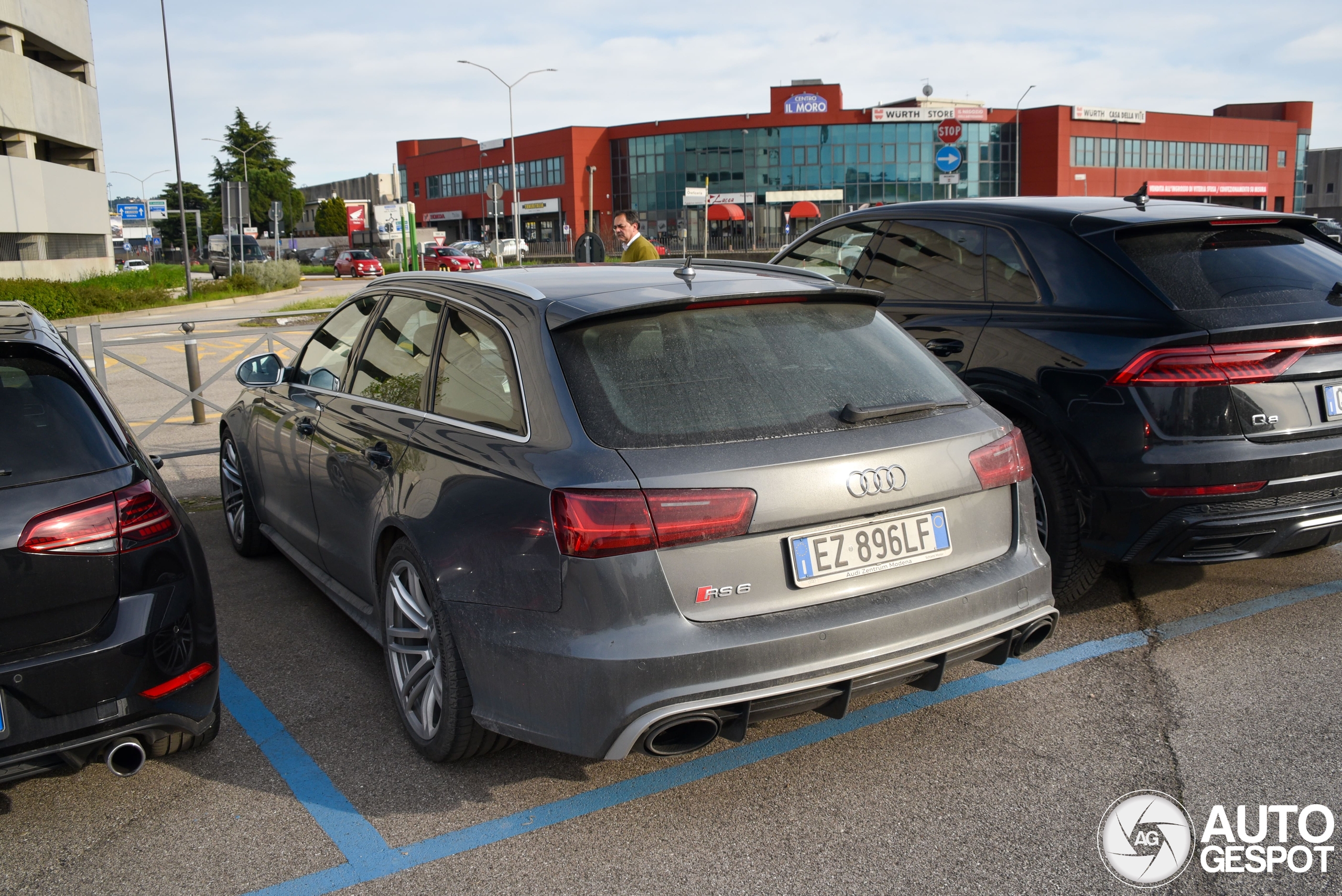 Audi RS6 Avant C7 2015