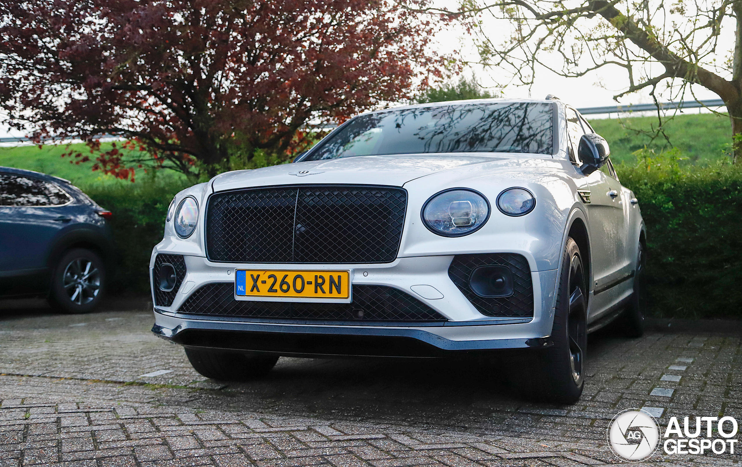 Bentley Bentayga Hybrid S