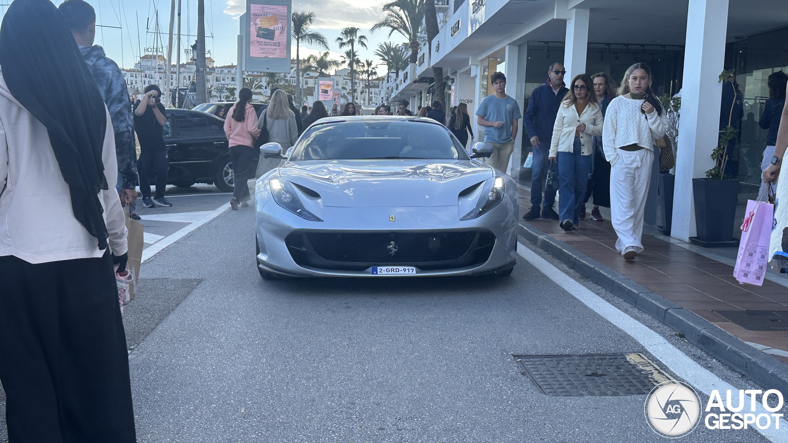 Ferrari 812 GTS