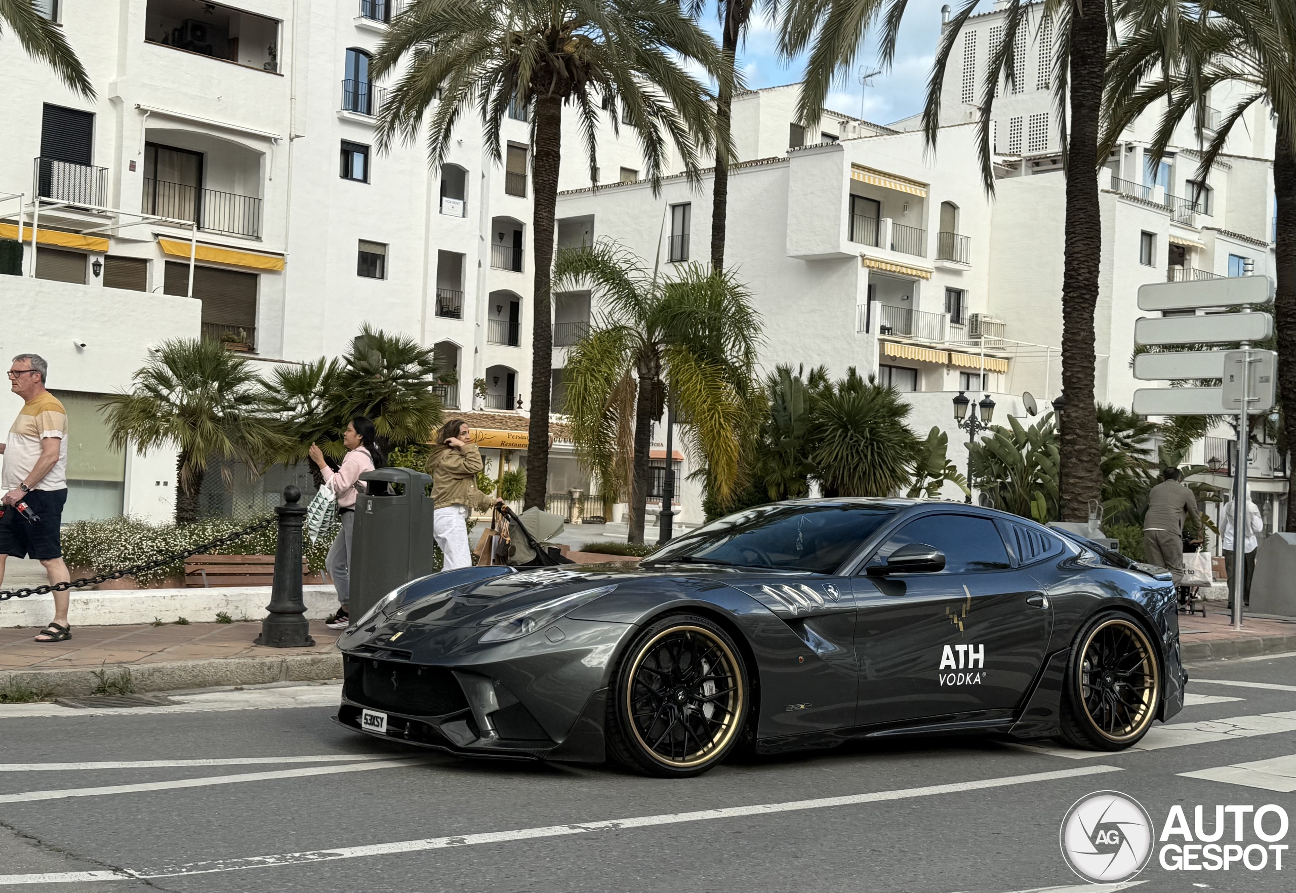 Ferrari F12berlinetta ONYX Concept F2X Longtail
