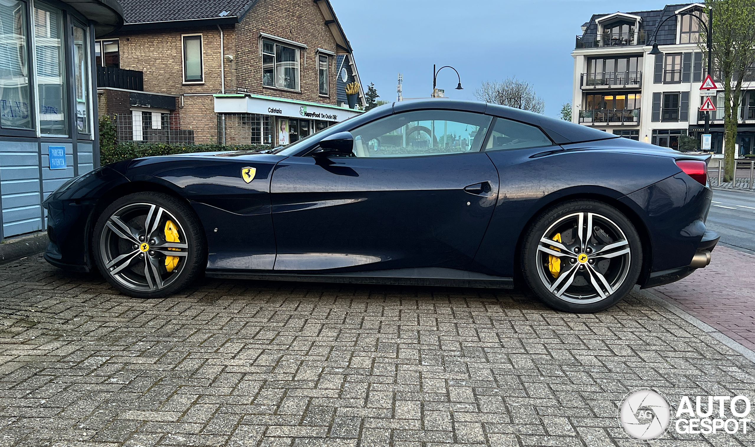 Ferrari Portofino M