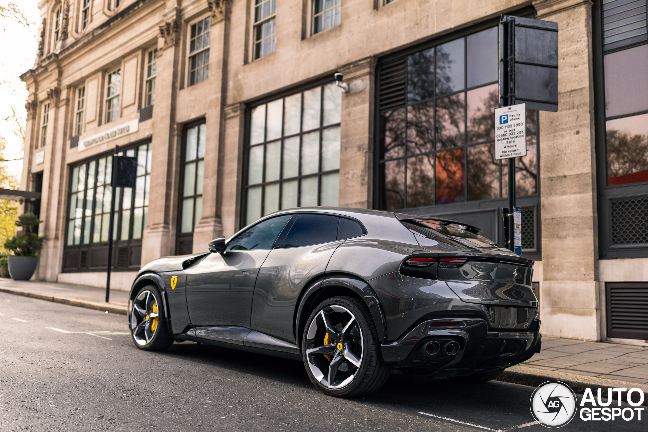 Ferrari Purosangue