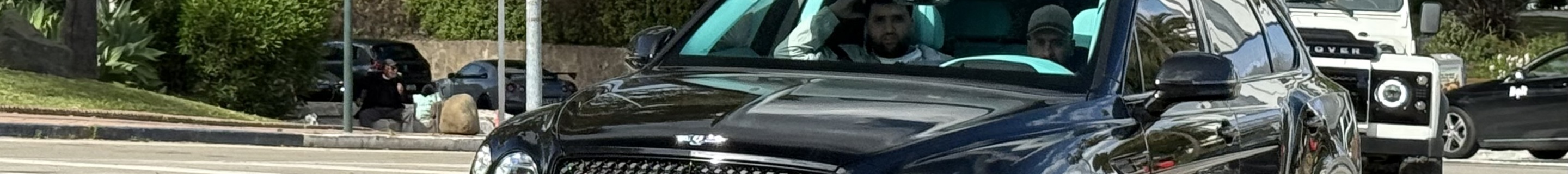Bentley Bentayga Azure