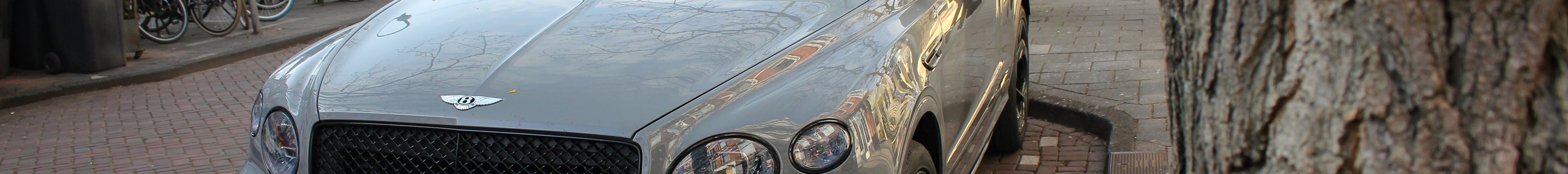Bentley Bentayga V8 2021