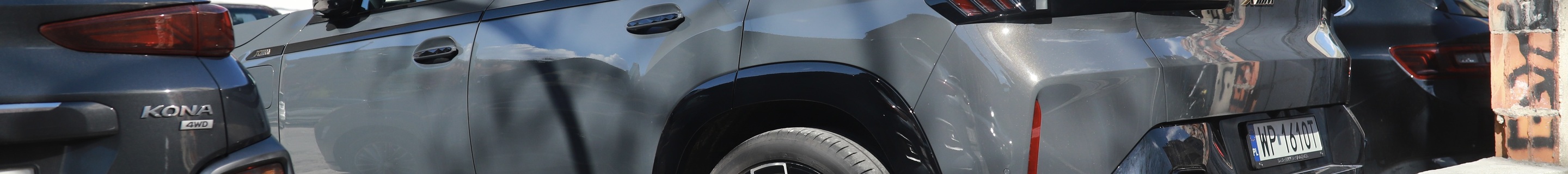 BMW XM G09