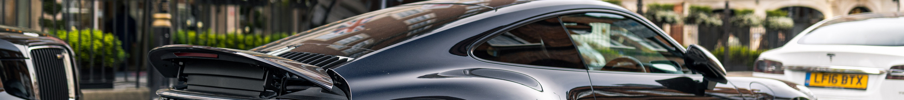 Porsche 992 Carrera GTS