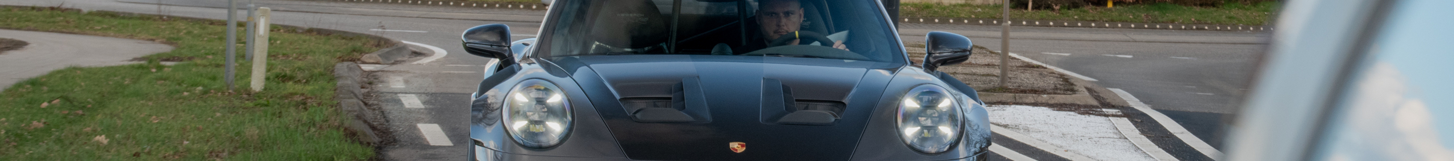 Porsche 992 GT3 RS Weissach Package