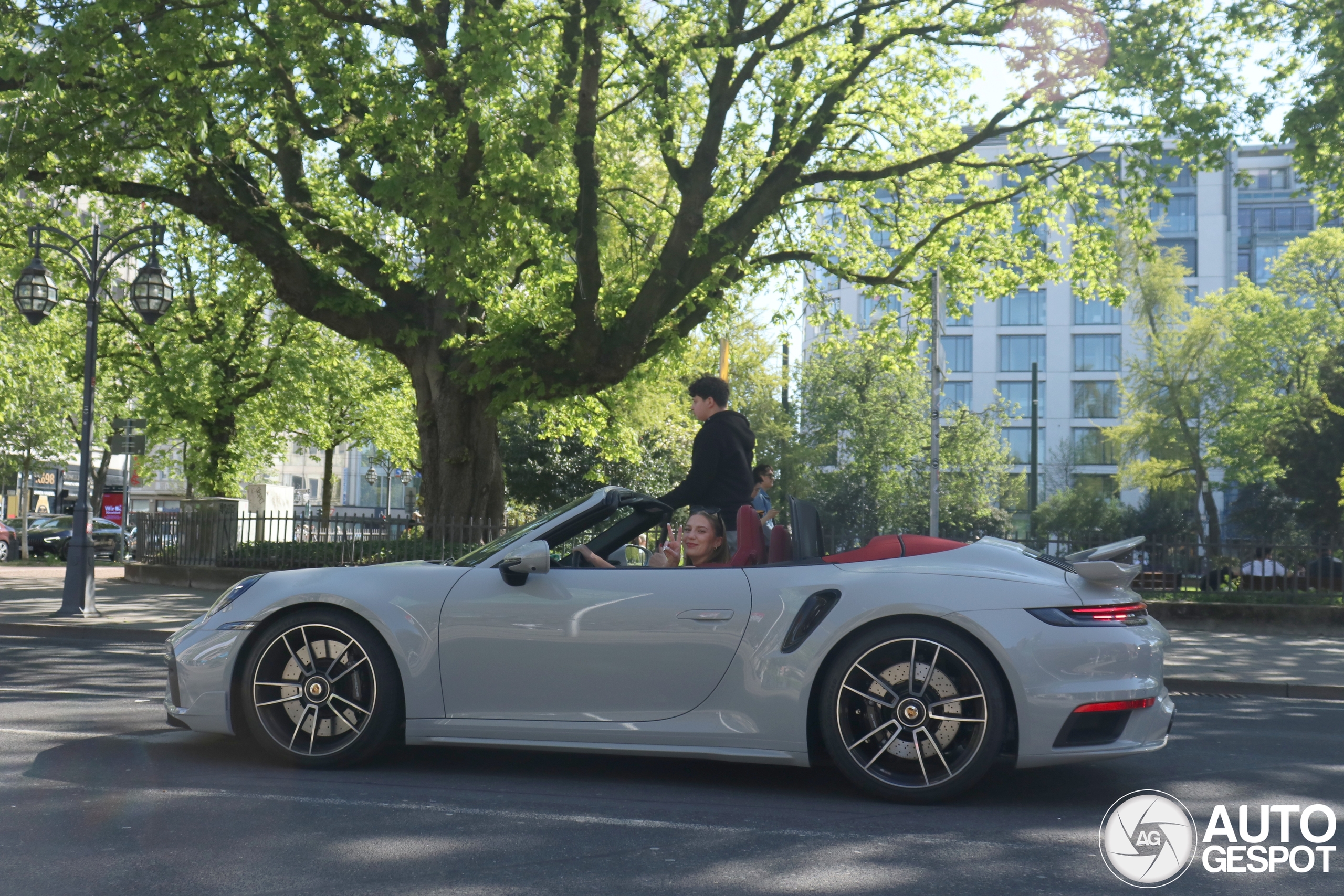 Porsche 992 Turbo Cabriolet