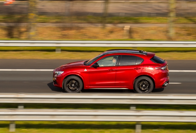 Alfa Romeo Stelvio Quadrifoglio 2020