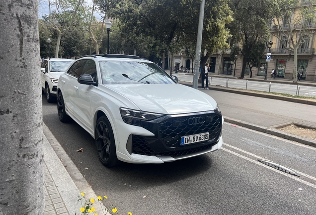 Audi RS Q8 2024