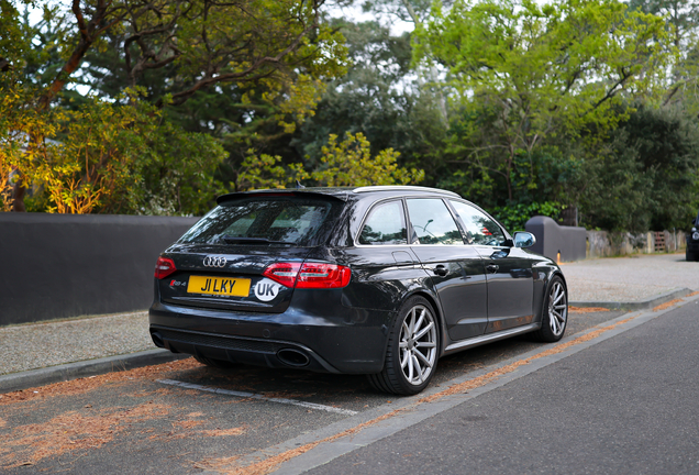 Audi RS4 Avant B8