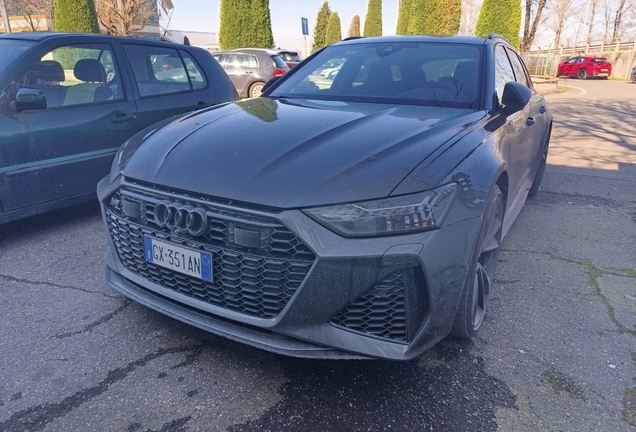 Audi RS6 Avant C8