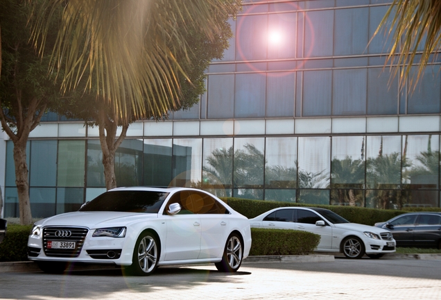 Audi S8 D4
