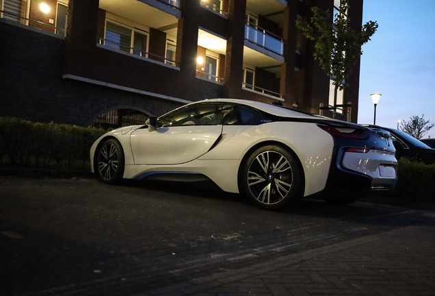 BMW i8 2018