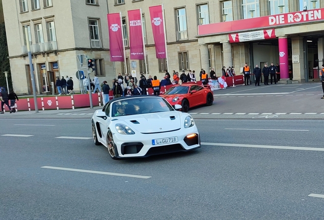 Porsche 718 Spyder RS