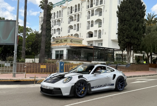 Porsche 992 GT3 RS Weissach Package
