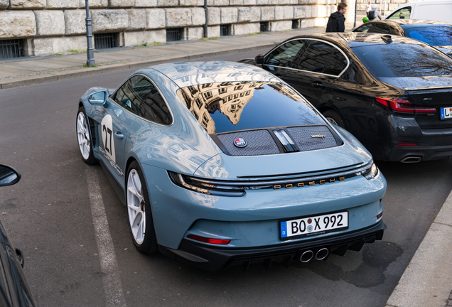 Porsche 992 S/T