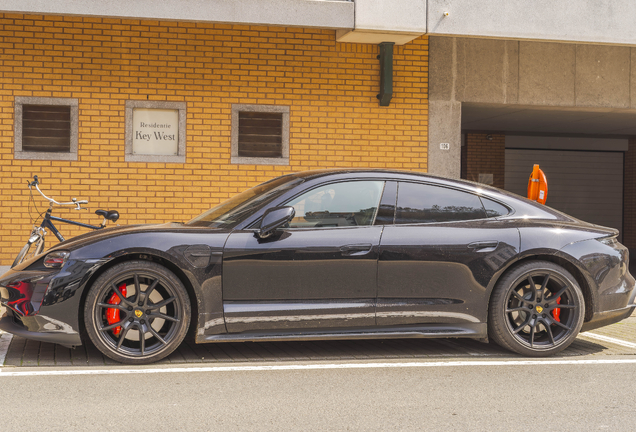 Porsche Taycan GTS