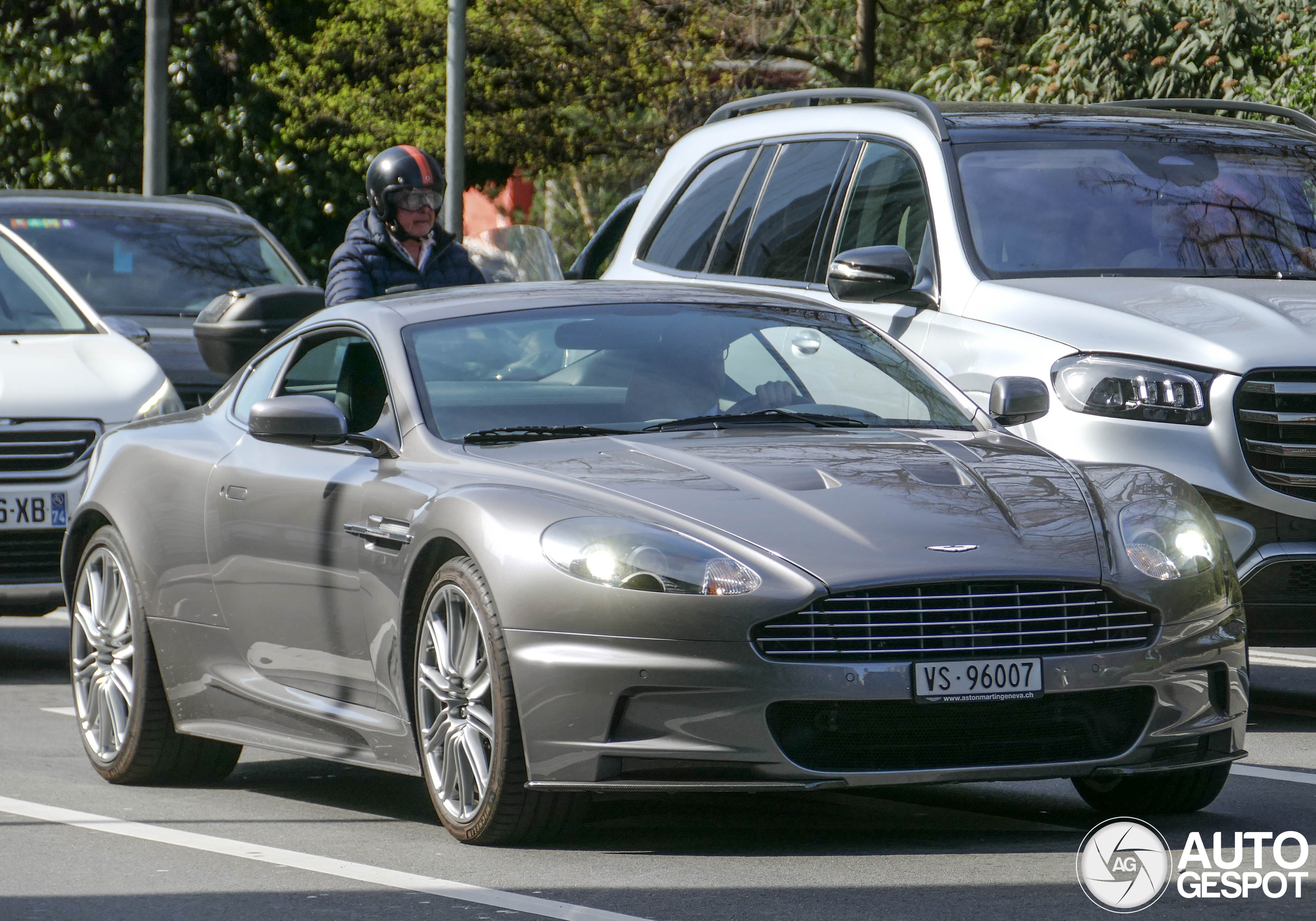 Aston Martin DBS