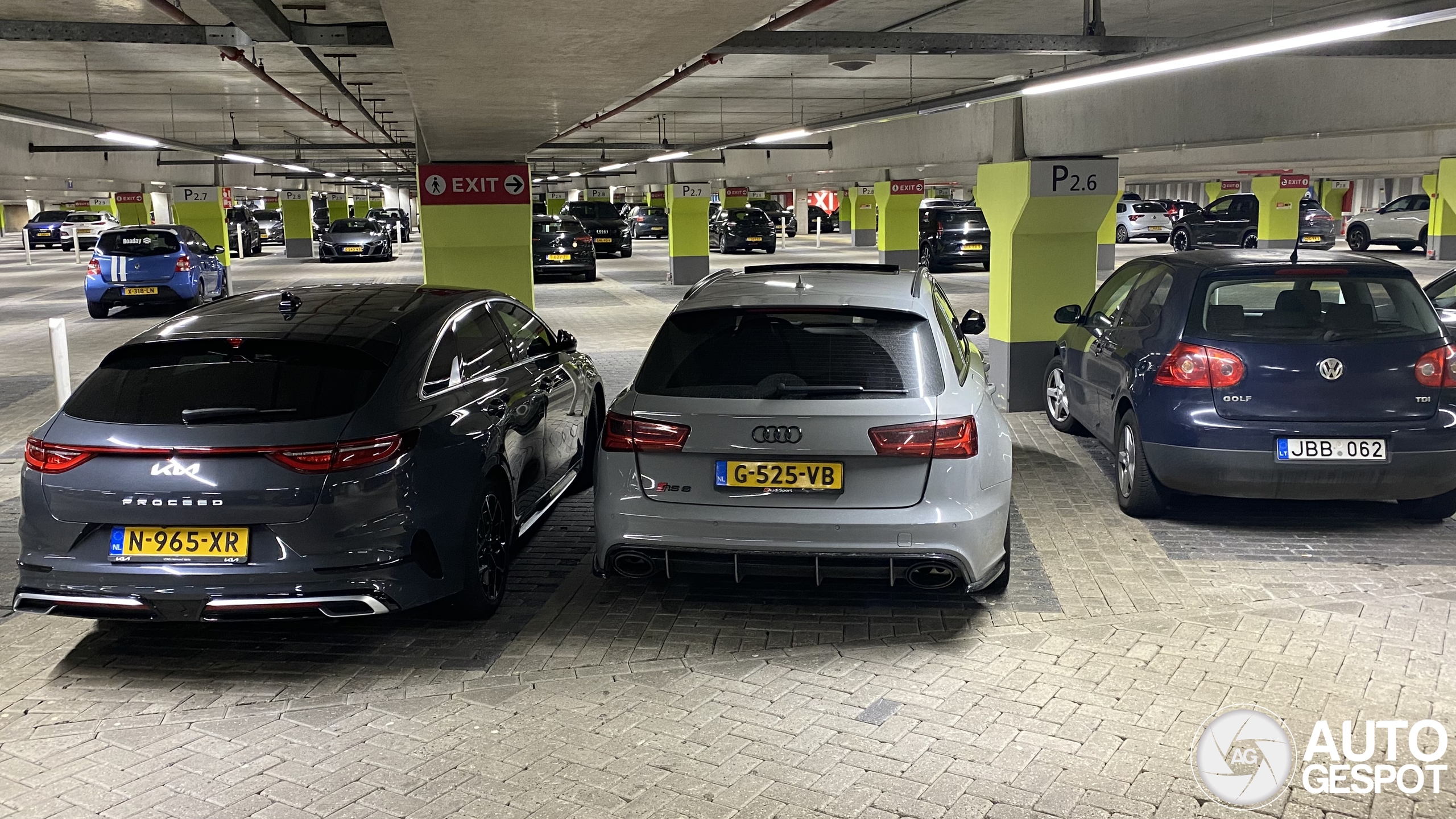 Audi RS6 Avant C7 2015