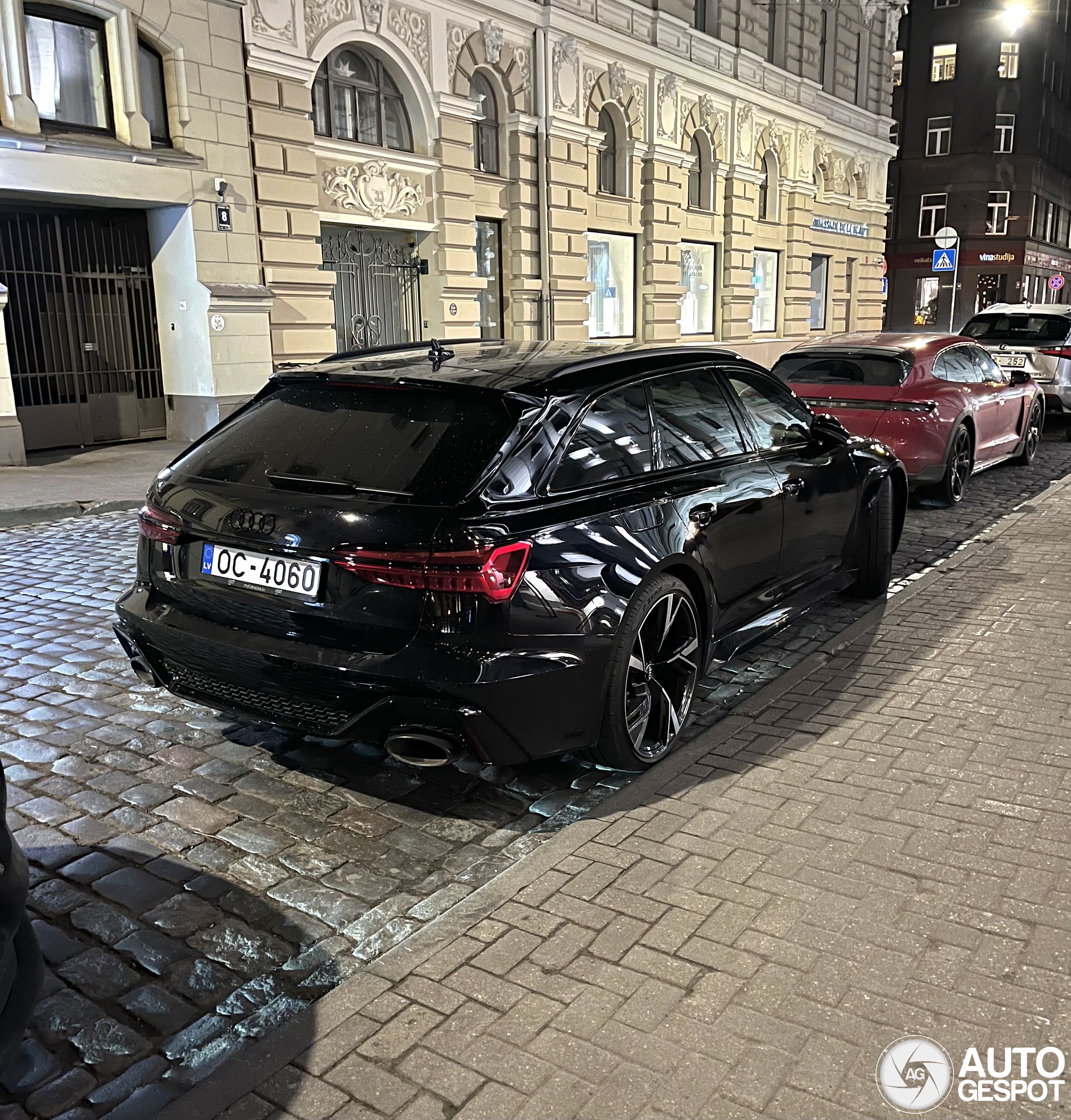 Audi RS6 Avant C8