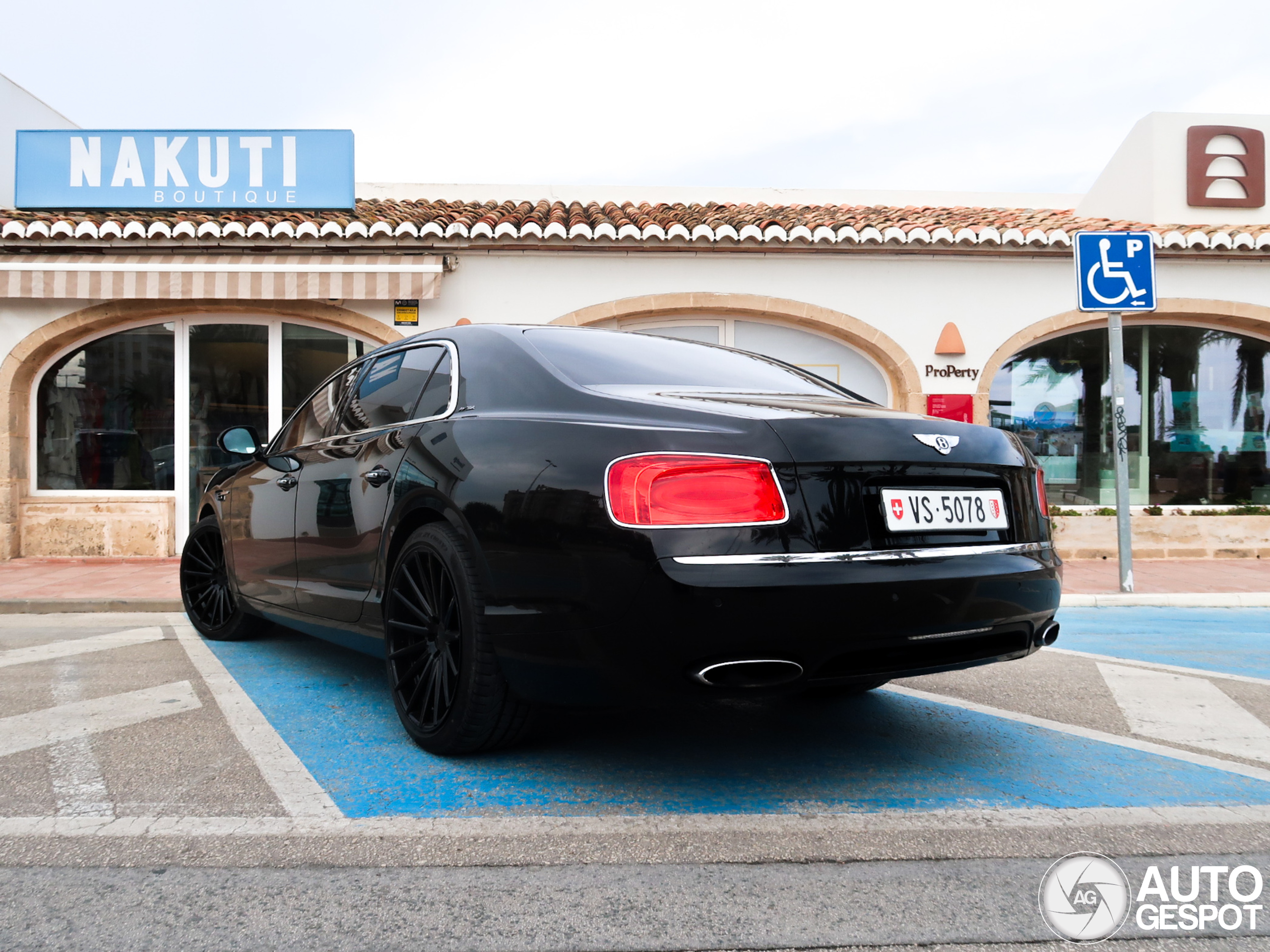Bentley Flying Spur W12