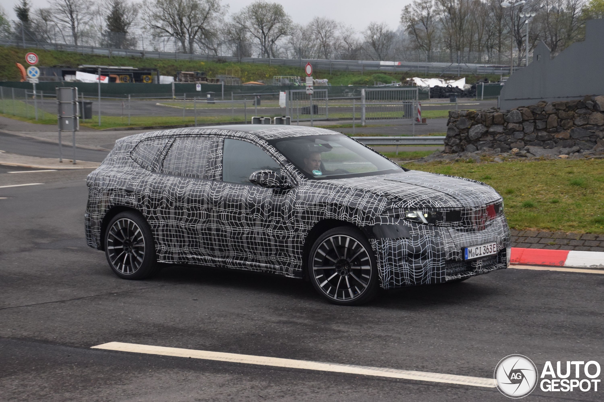 BMW iX3
