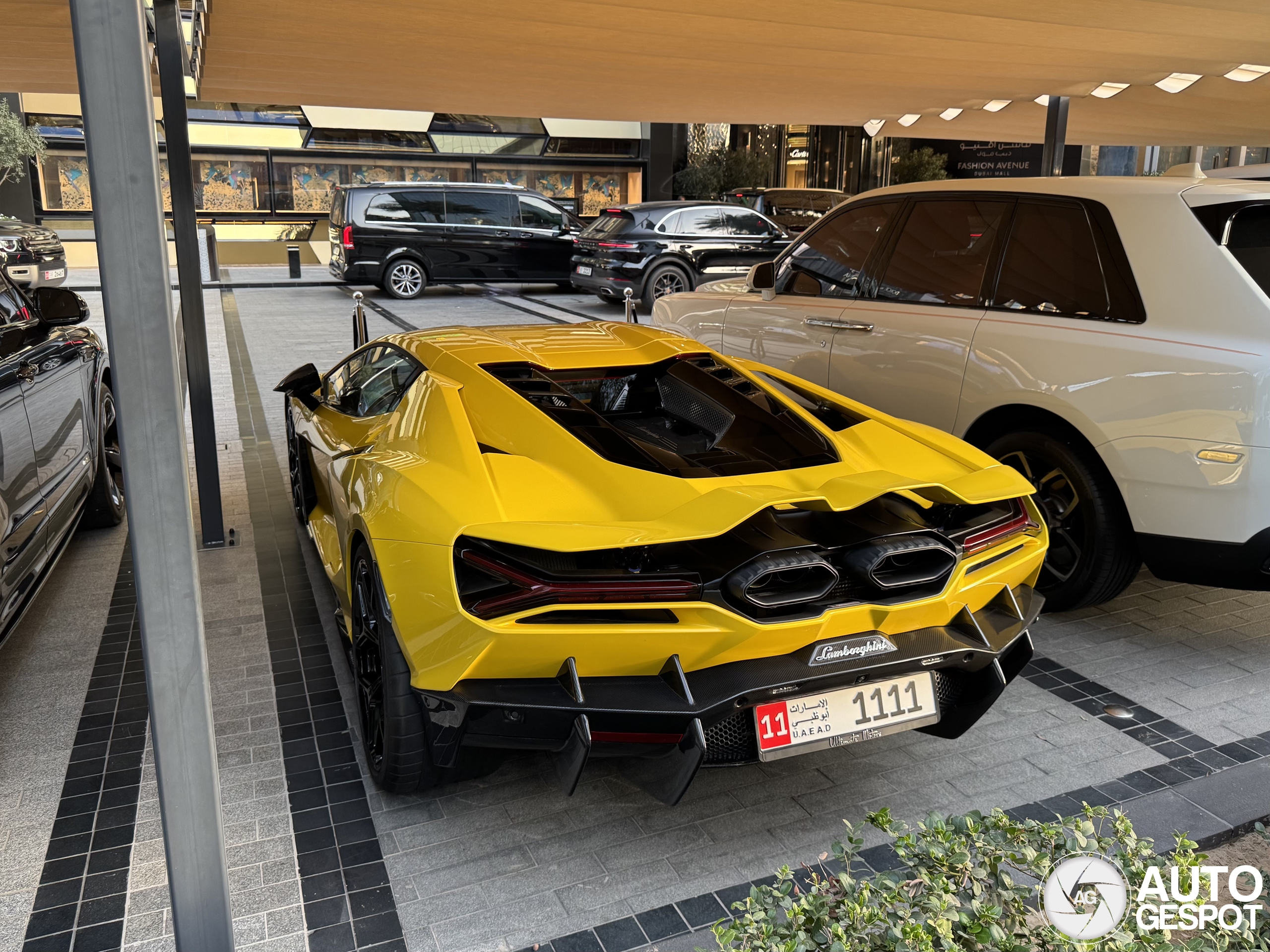 Lamborghini Revuelto