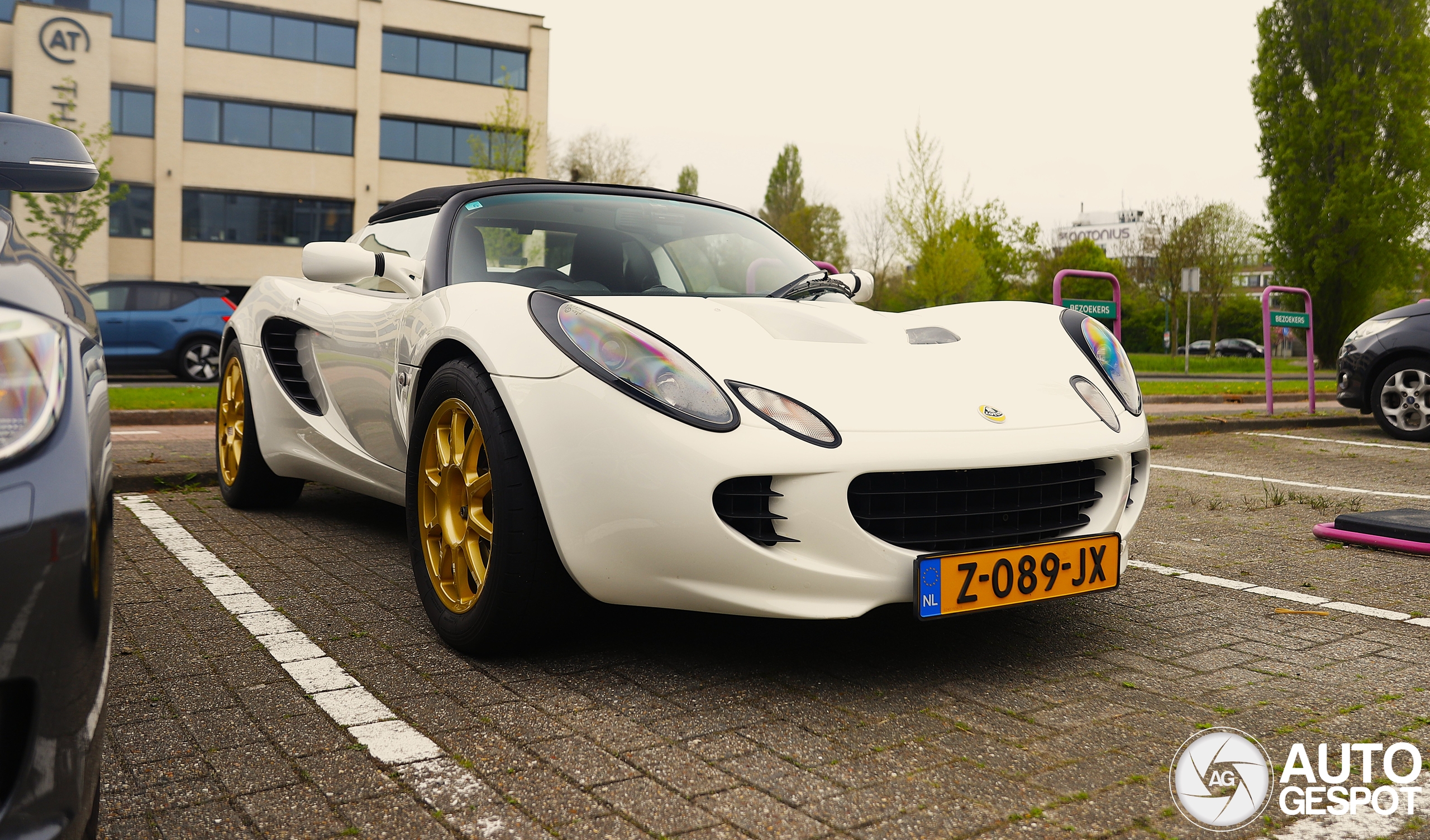Lotus Elise S2 111R