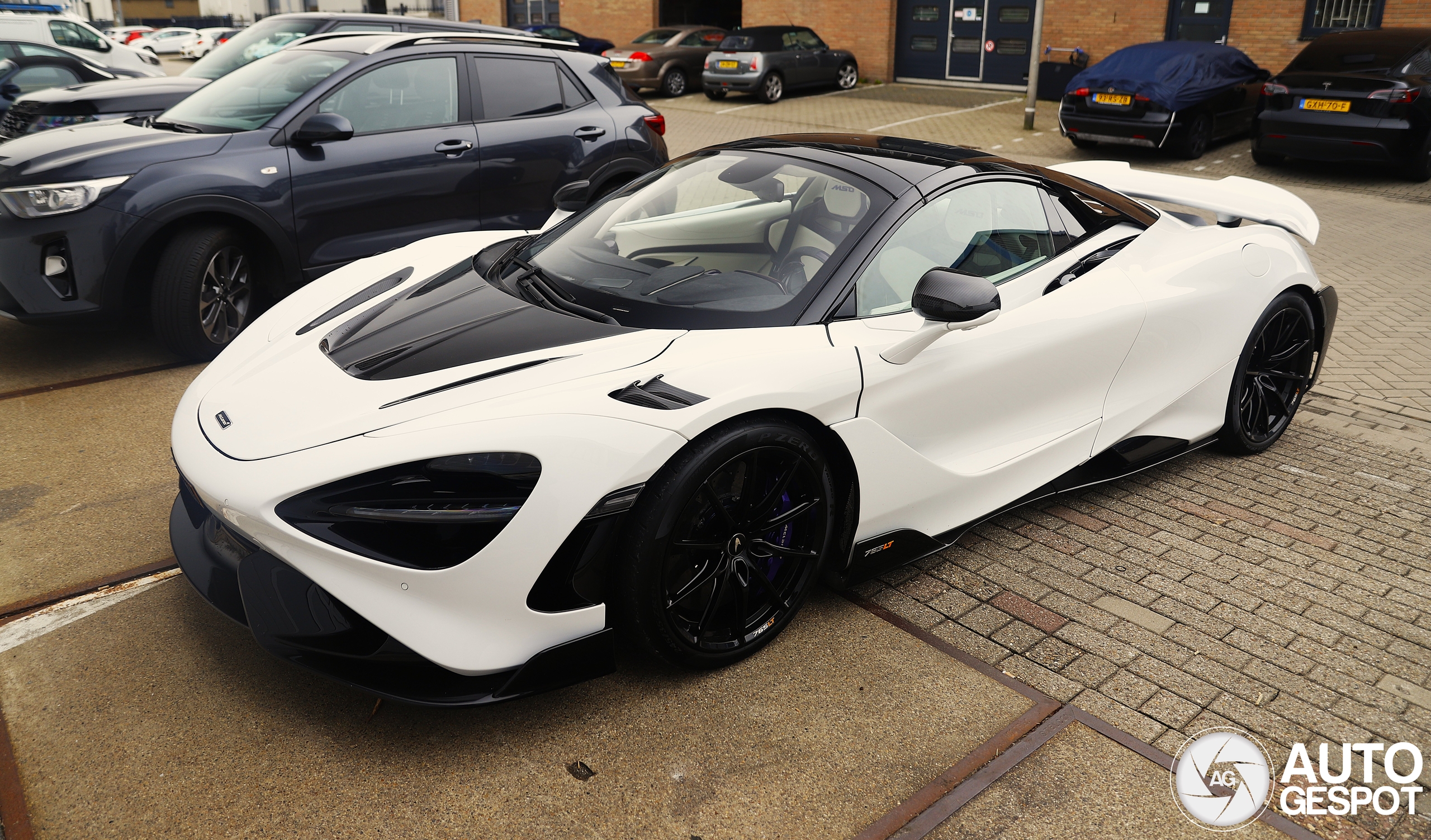 McLaren 765LT Spider