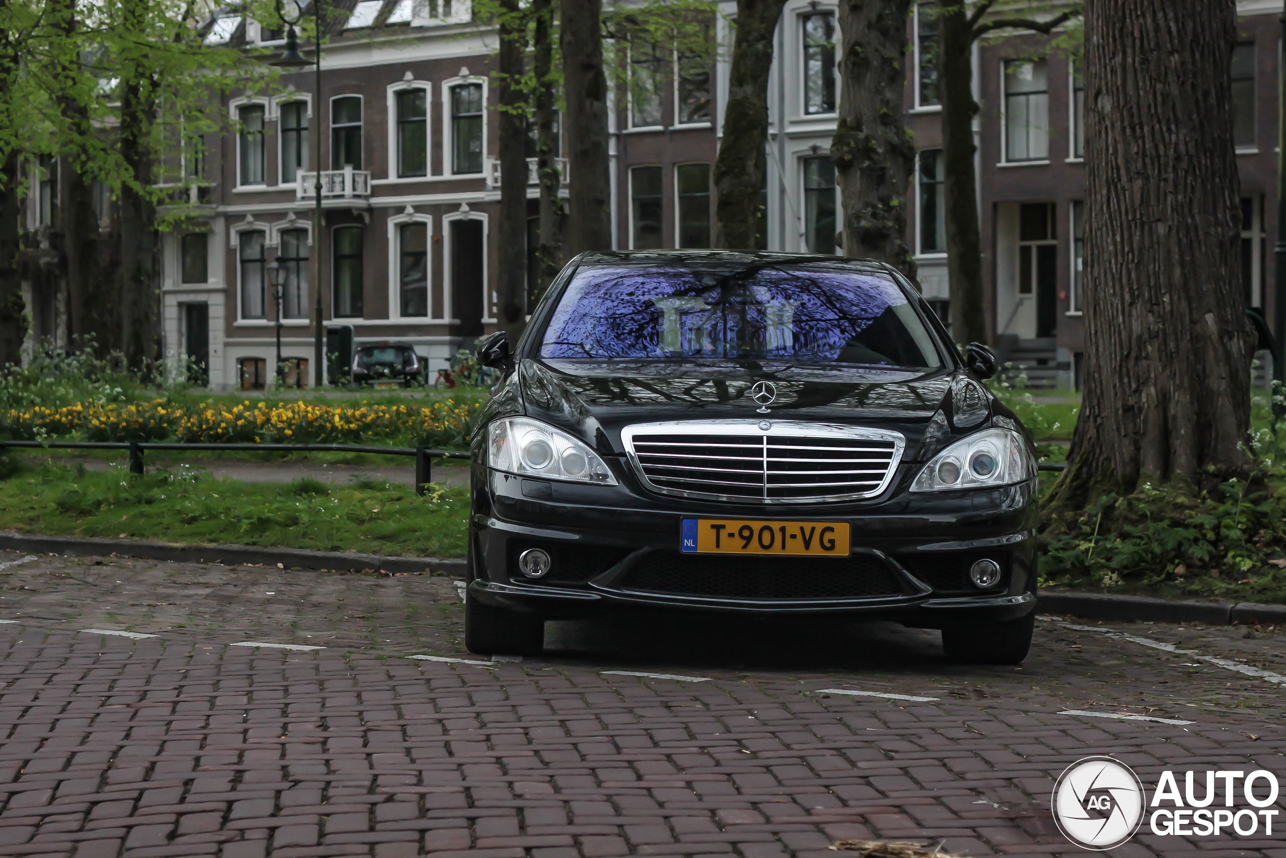 Mercedes-Benz S 63 AMG W221