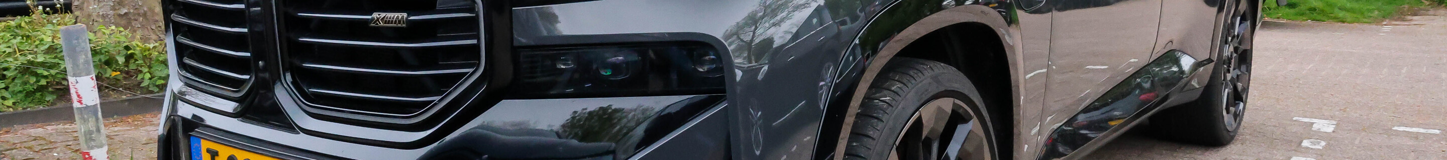 BMW XM G09