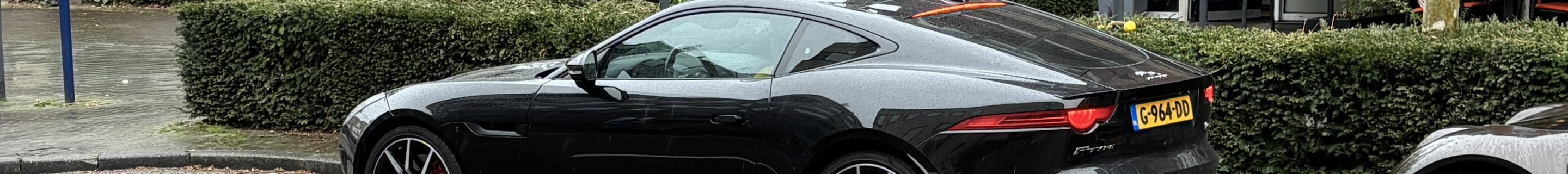Jaguar F-TYPE R Coupé