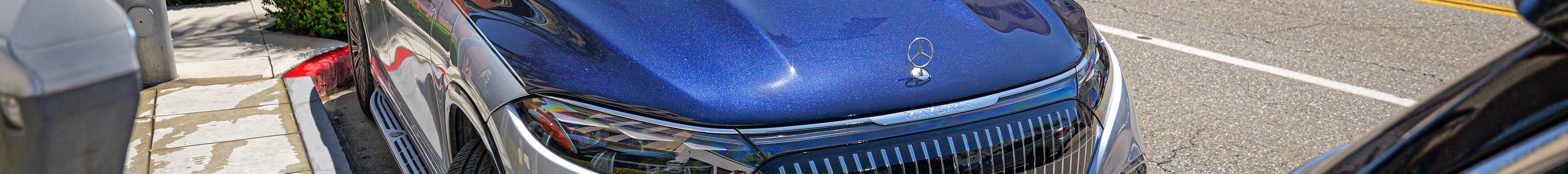 Mercedes-Maybach EQS 680 SUV
