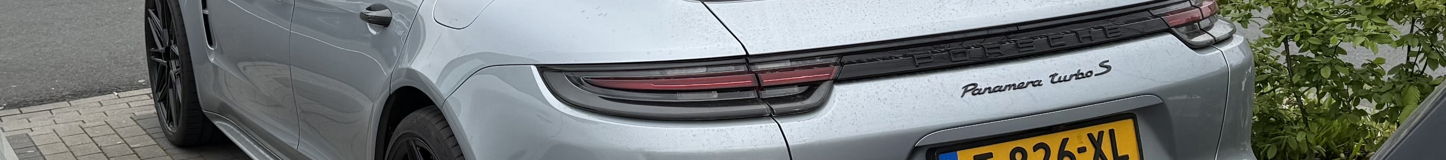 Porsche 971 Panamera Turbo S E-Hybrid Sport Turismo MkI