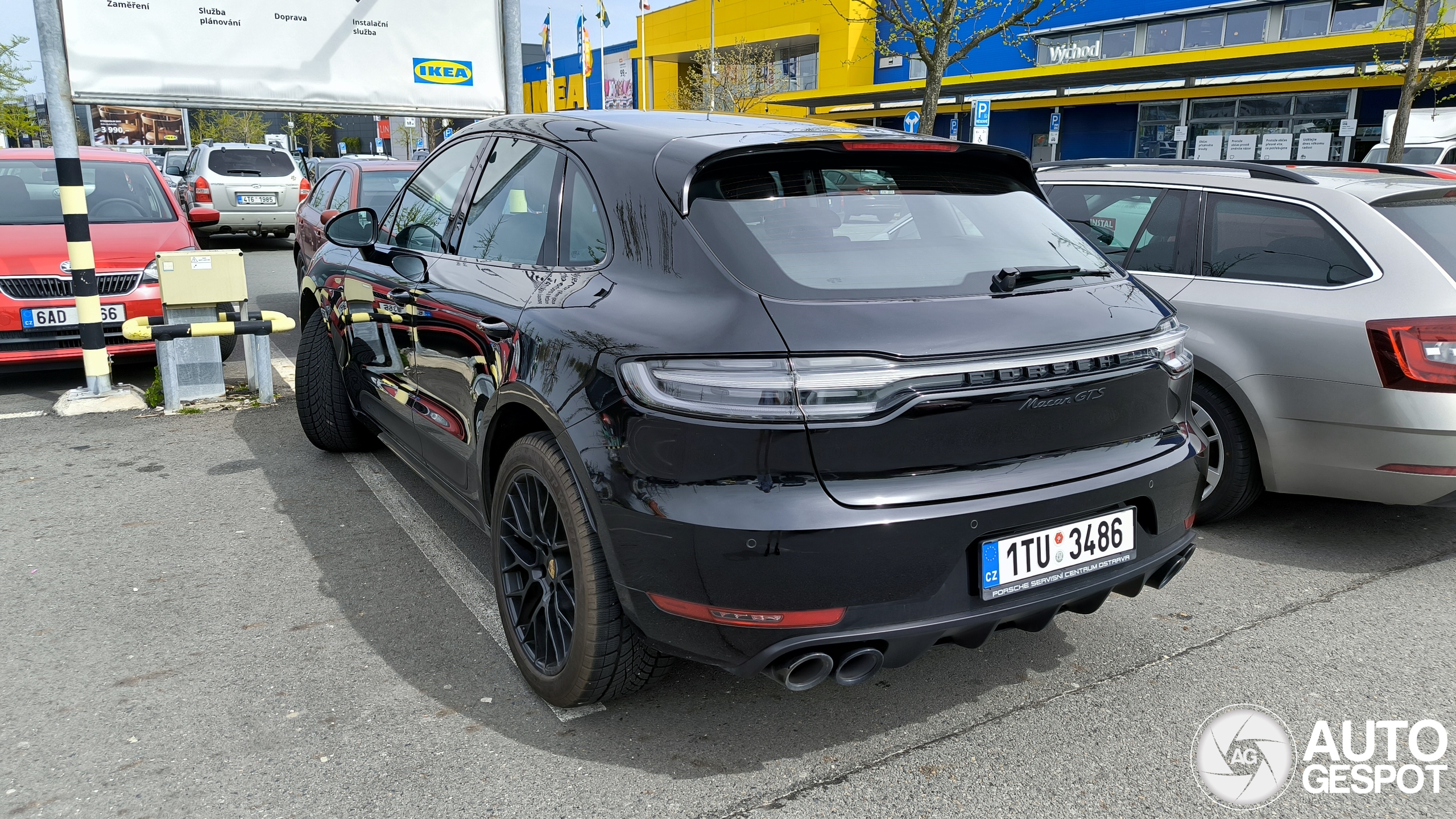 Porsche 95B Macan GTS MkII