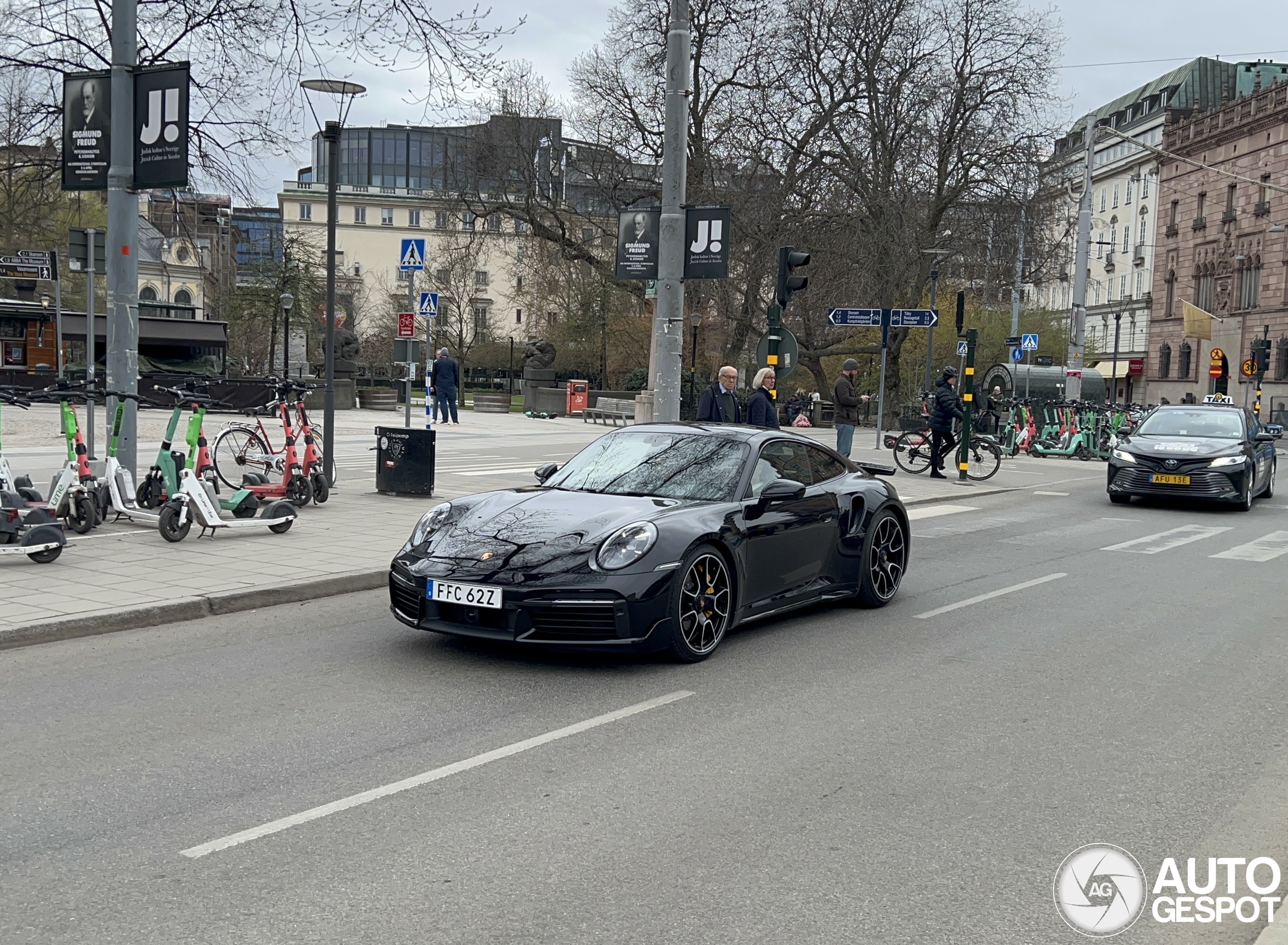 Porsche 992 Turbo S